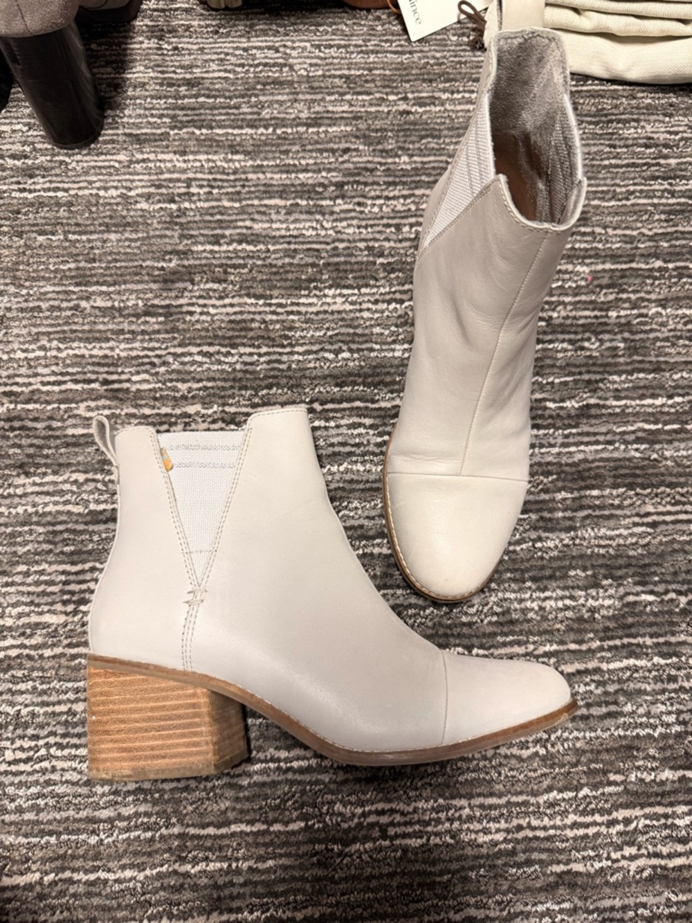 Toms Cream Leather Block Heel Ankle Boots